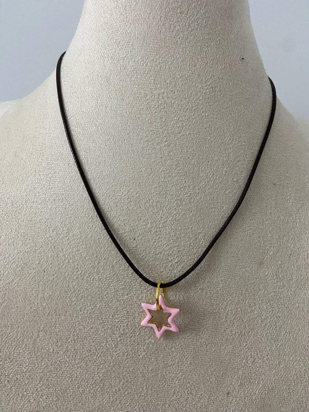 star of david necklace gold tone